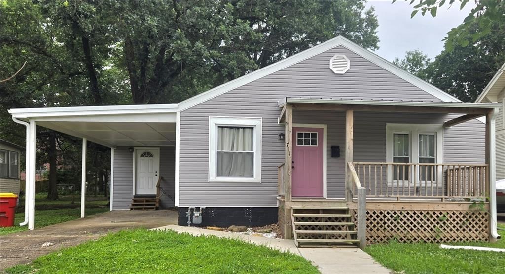 711 W 9th Street, Pittsburg, KS