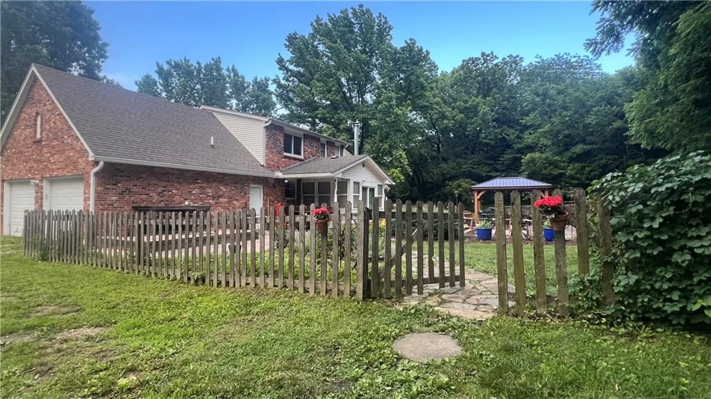 21629 Green Road — photo 2