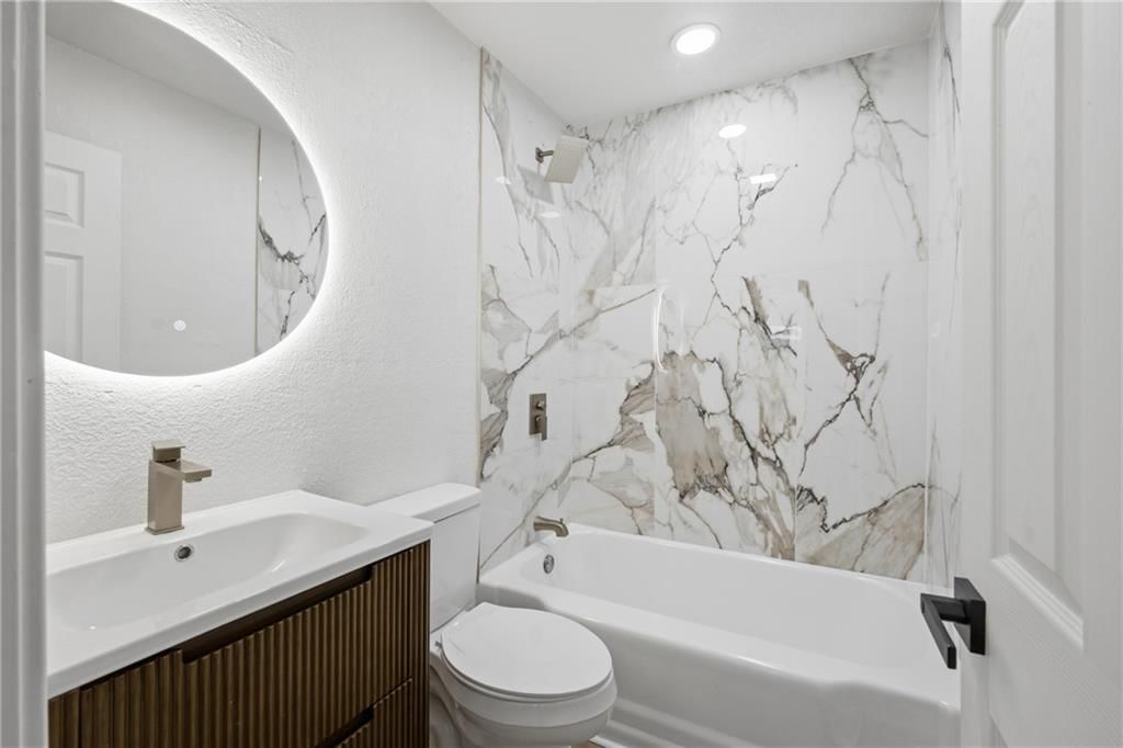 2221 S Hawthorne Avenue — photo 11