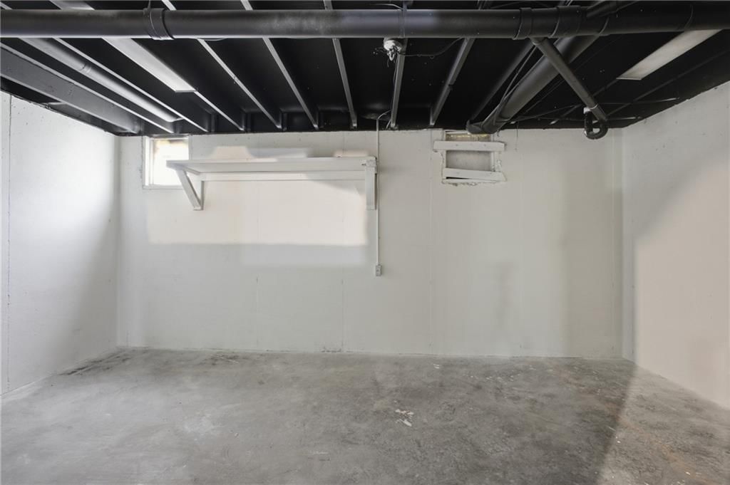 2221 S Hawthorne Avenue — photo 26