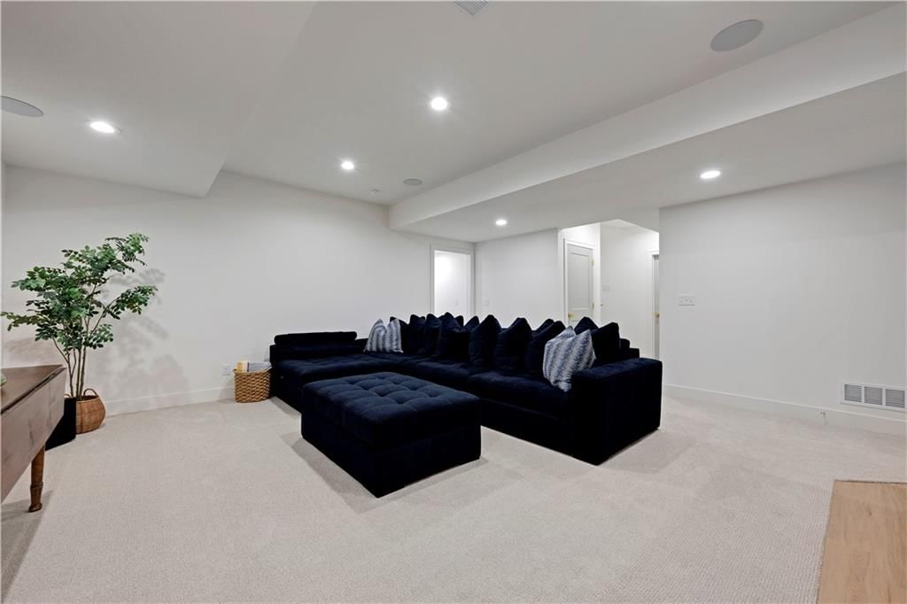 18604 Howe Drive — photo 45