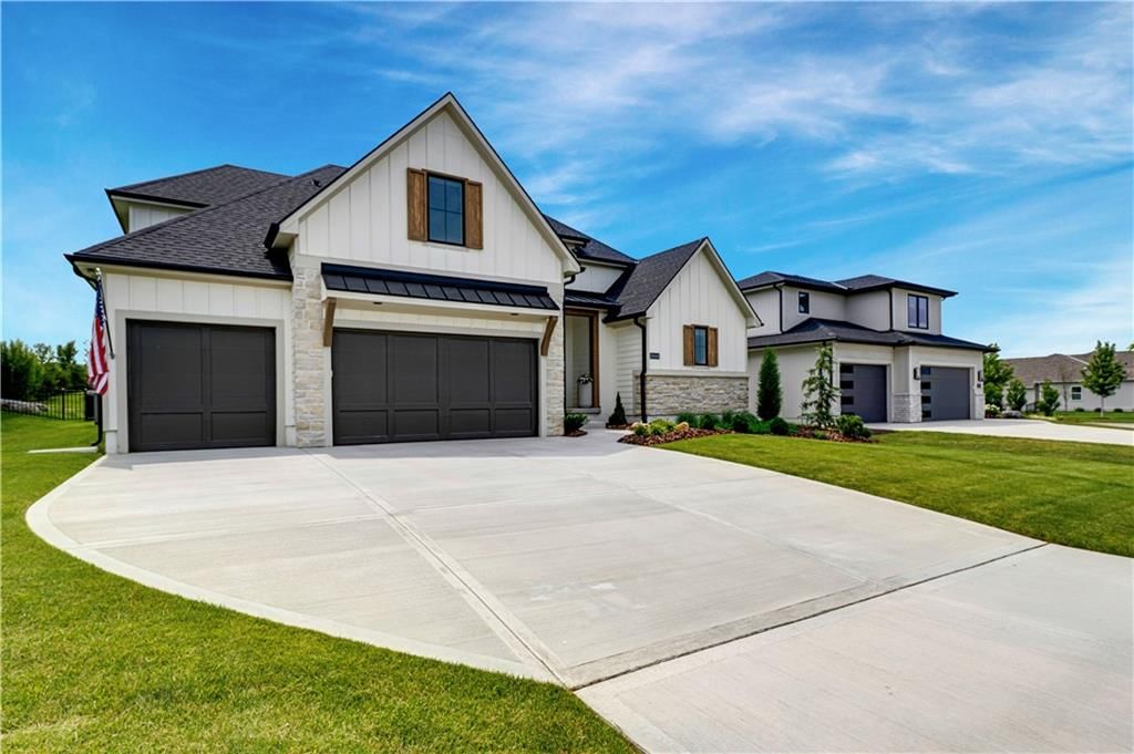 18604 Howe Drive — photo 55