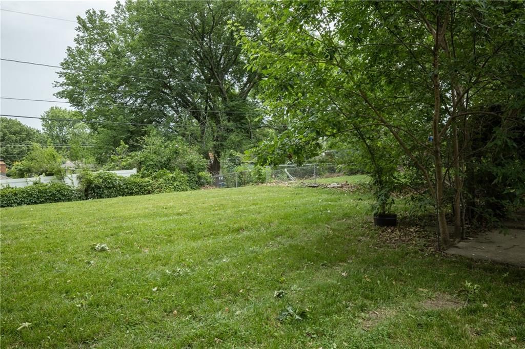 1602 NE 75th Terrace — photo 34