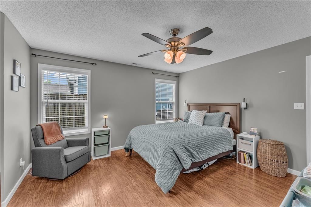 1010 Home Circle — photo 21
