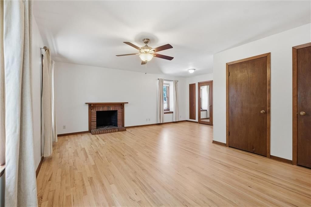 8633 W 89th Street — photo 19