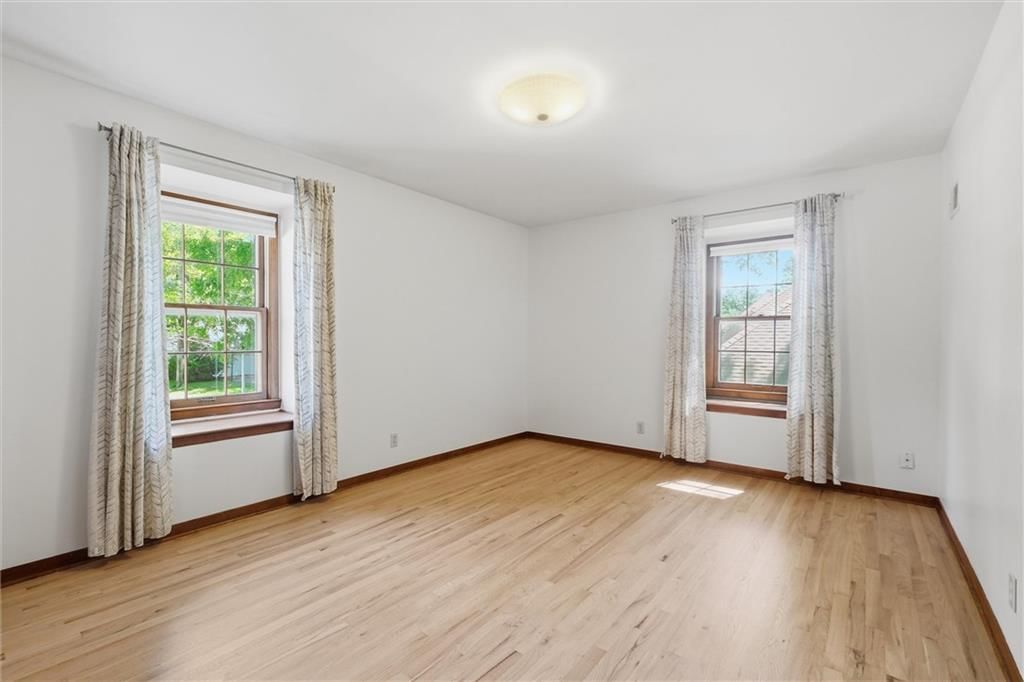 8633 W 89th Street — photo 25