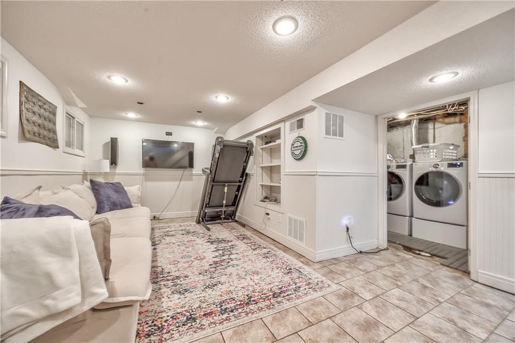 2417 W 49th Terrace — photo 24