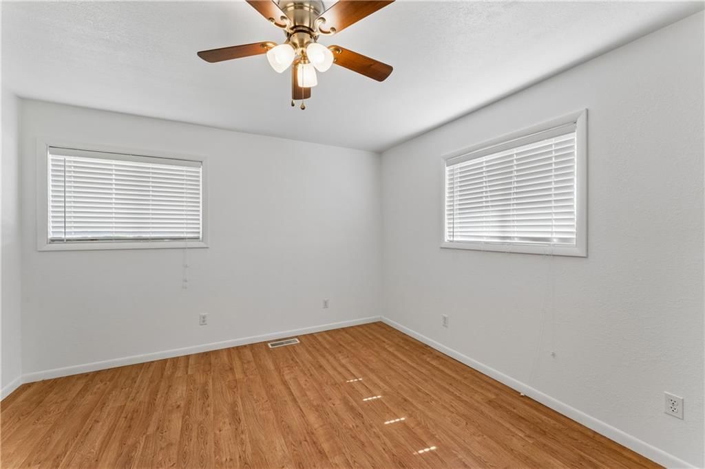 402 S West Street — photo 19