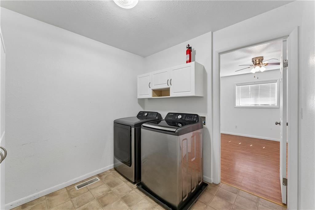 402 S West Street — photo 23