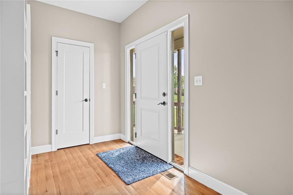 338 Headwaters Drive — photo 6