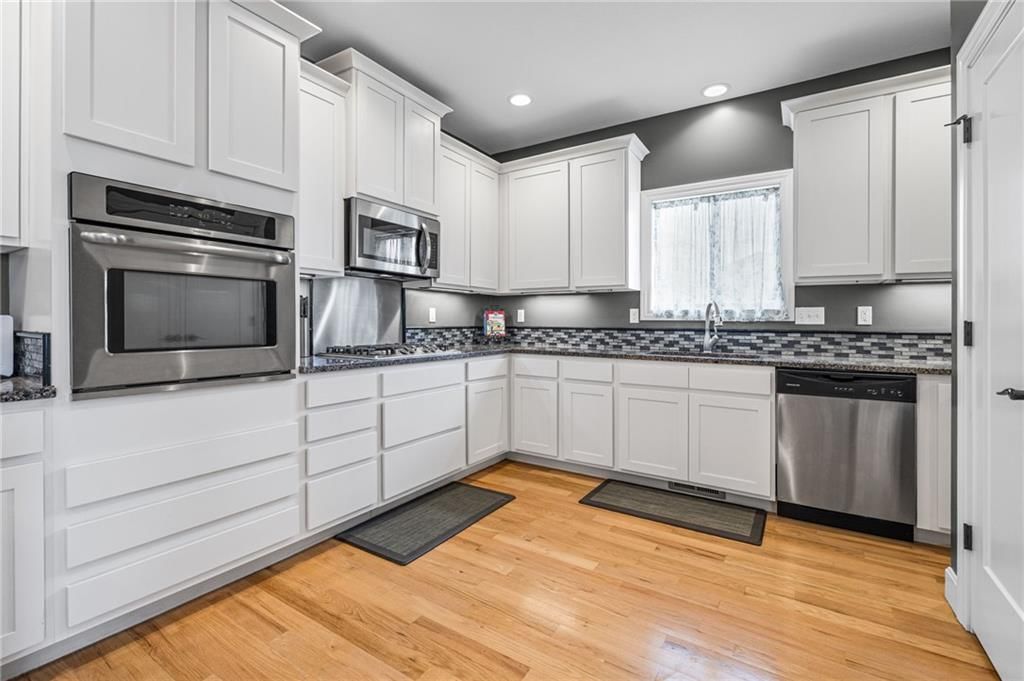 338 Headwaters Drive — photo 10