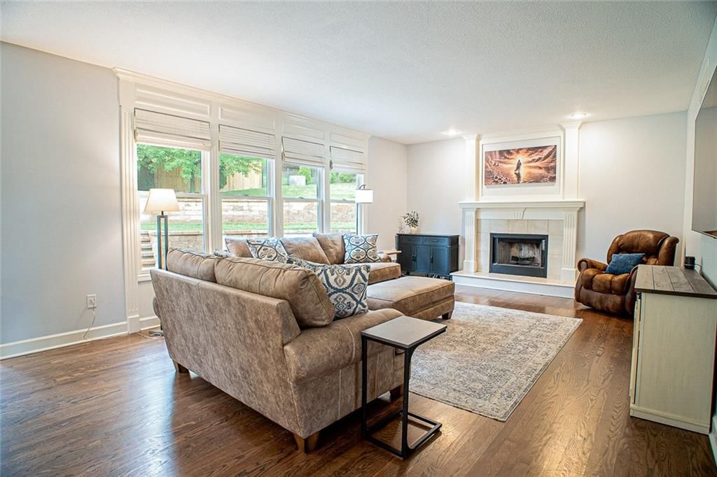 22402 W 45th Street — photo 11