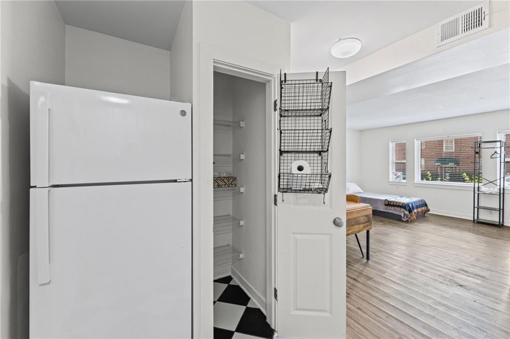 4528 N Broadway Boulevard — photo 11