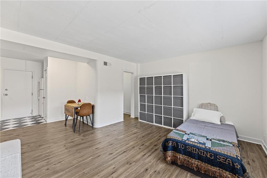 4528 N Broadway Boulevard — photo 12