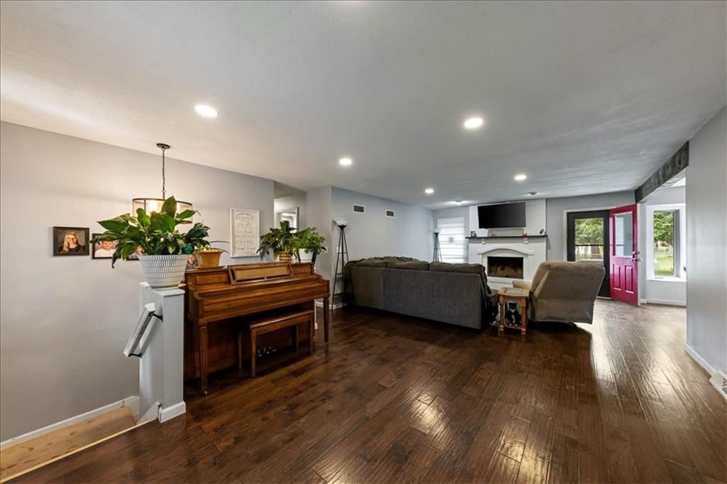 703 Ozark Short Line Court — photo 5
