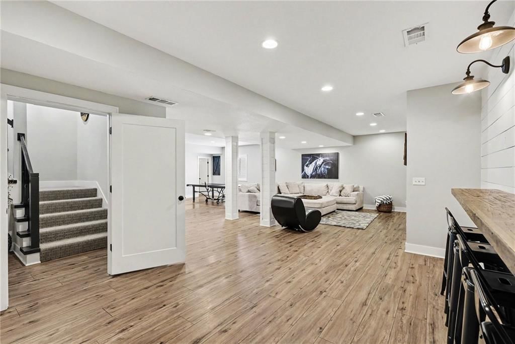 18332 Monrovia Street — photo 35