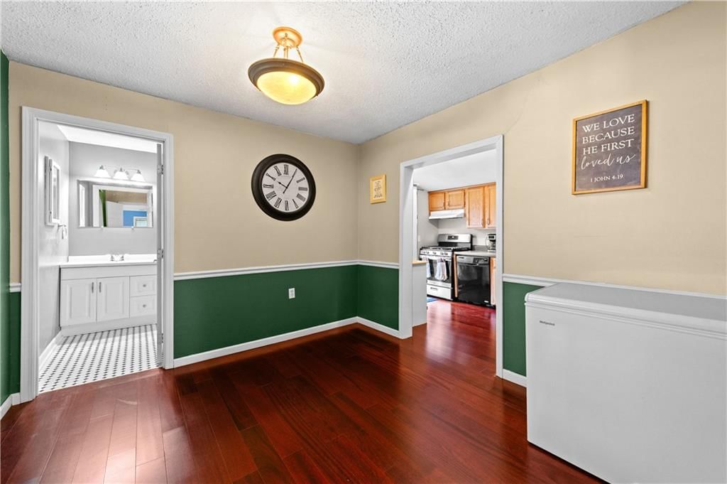 5434 Rosehill Road — photo 7