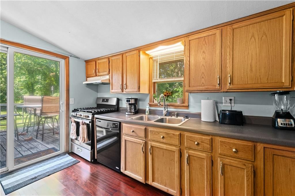 5434 Rosehill Road — photo 9
