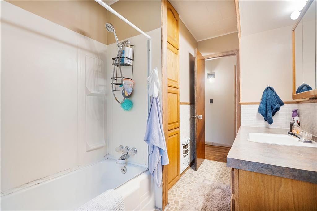 702 S 35th Street — photo 32