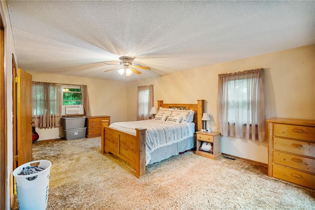 702 S 35th Street — photo 49