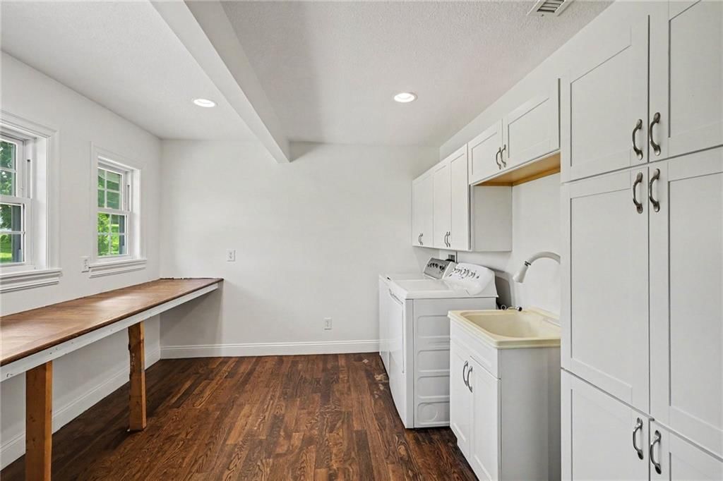 Photo 35 of 52 - 3322 N 67th Street, Kansas City, KS 66104