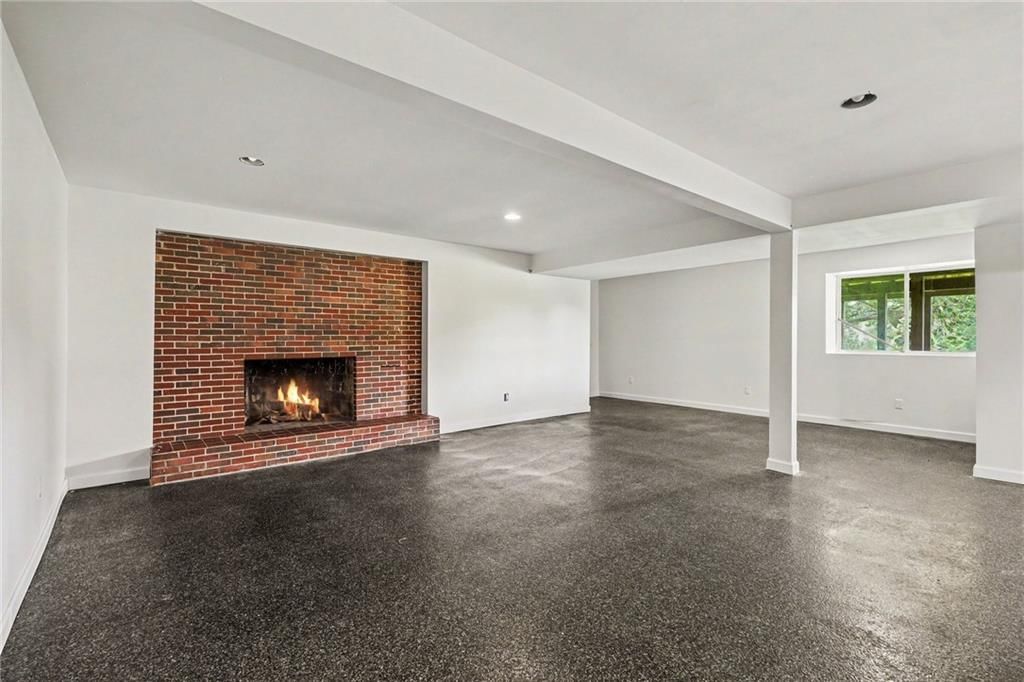 Photo 37 of 52 - 3322 N 67th Street, Kansas City, KS 66104