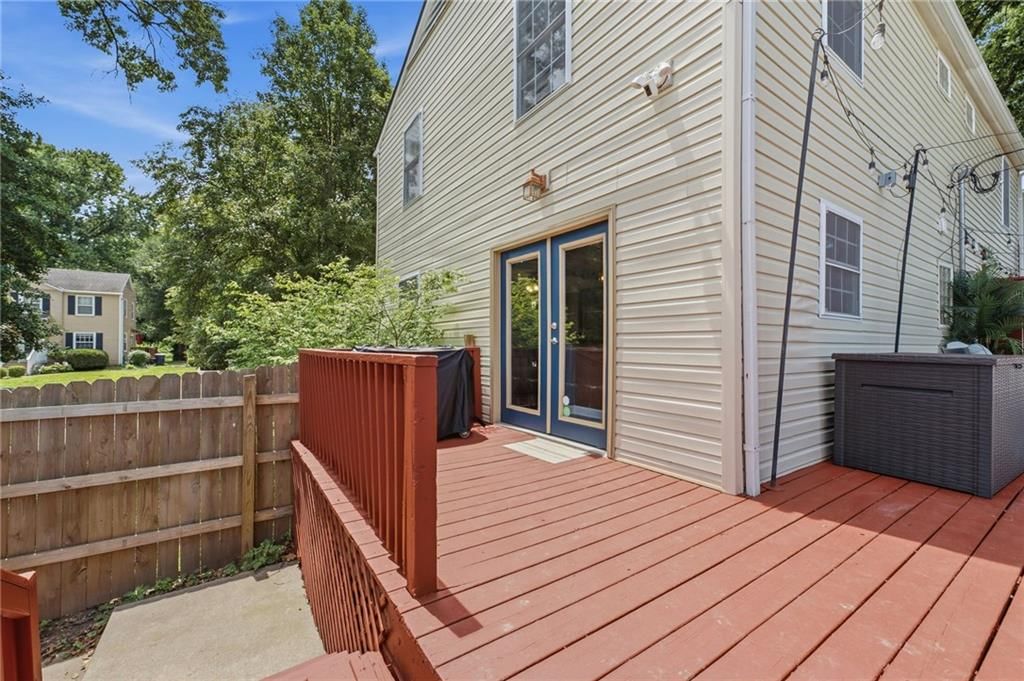 430 E 63rd Terrace — photo 28