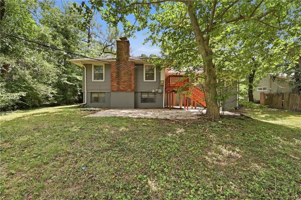 10504 Corrington Avenue — photo 27