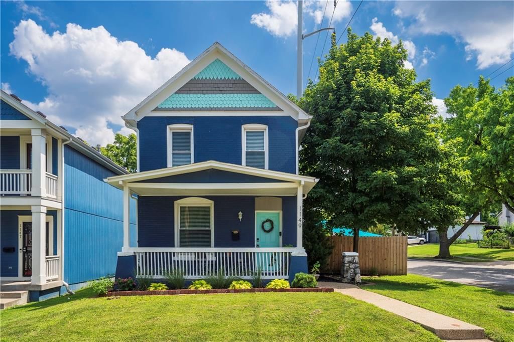 1149 Grandview Boulevard — photo 2