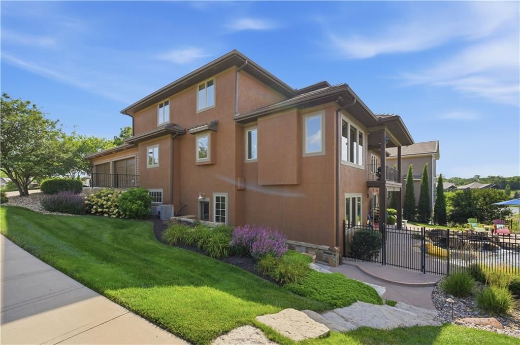 9162 COTTONWOOD CANYON Drive — photo 5