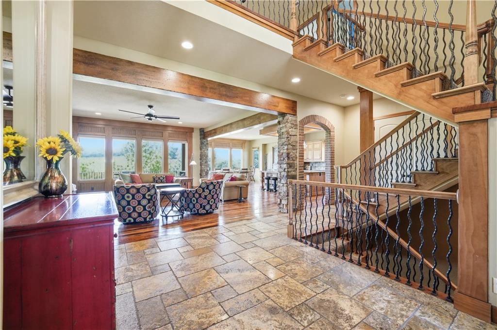9162 COTTONWOOD CANYON Drive — photo 19