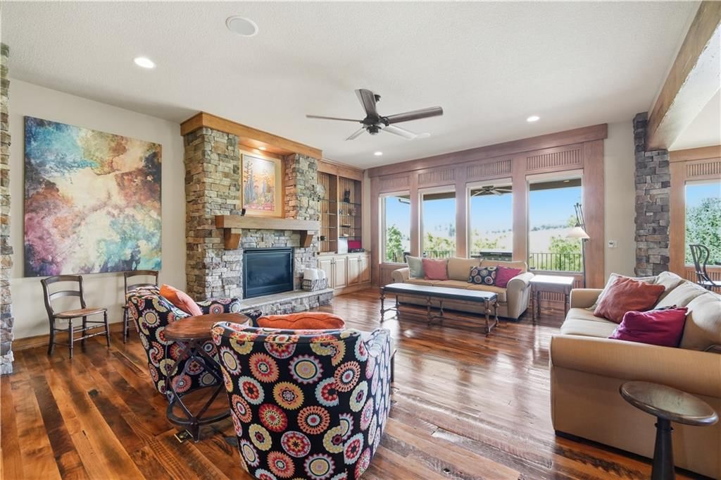 9162 COTTONWOOD CANYON Drive — photo 23