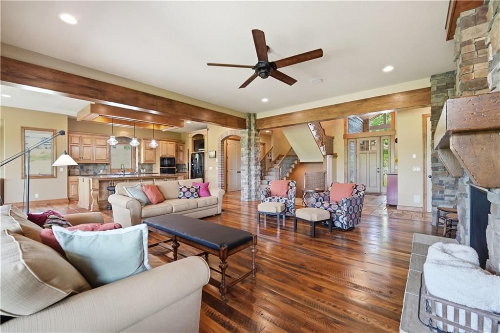 9162 COTTONWOOD CANYON Drive — photo 25