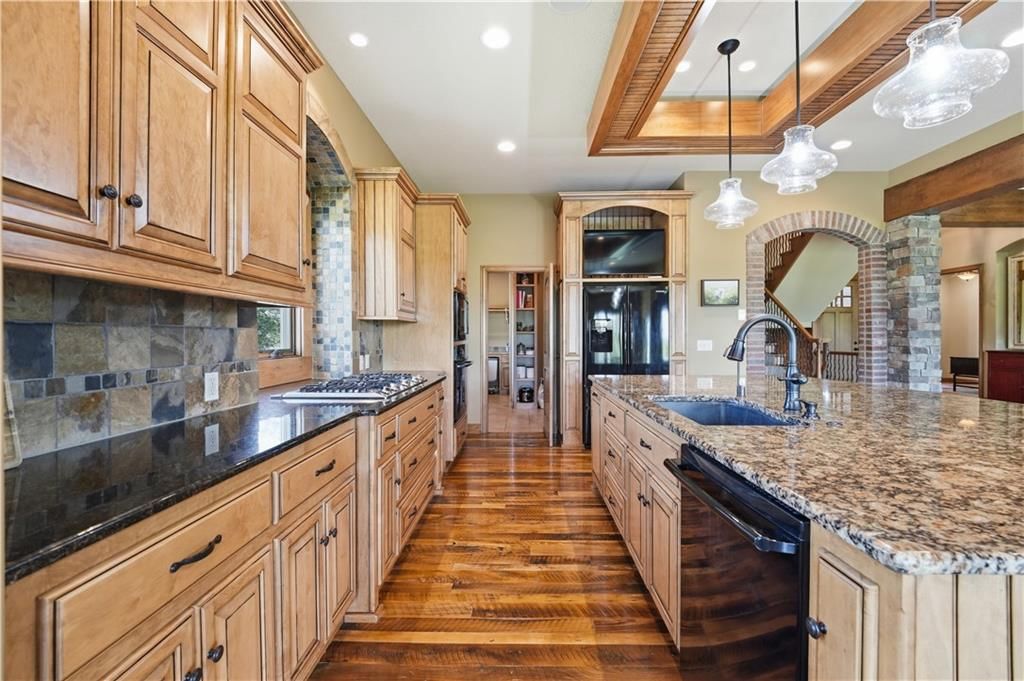 9162 COTTONWOOD CANYON Drive — photo 28