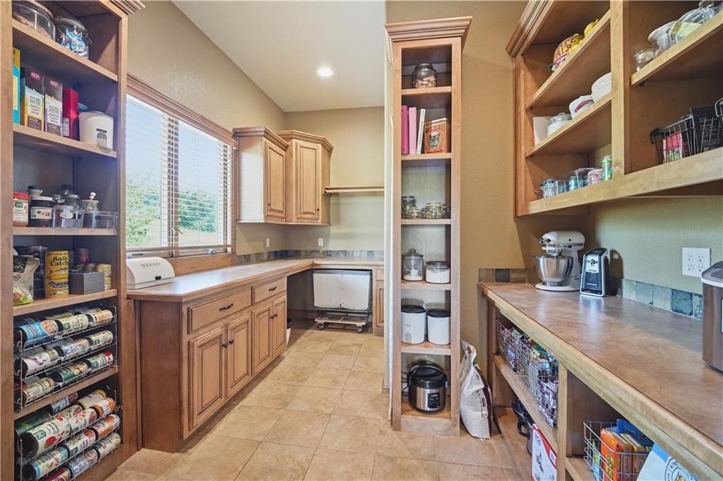 9162 COTTONWOOD CANYON Drive — photo 36