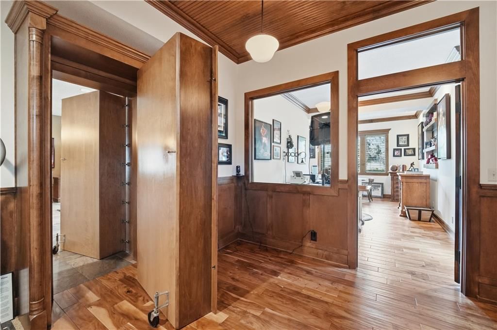 9162 COTTONWOOD CANYON Drive — photo 64