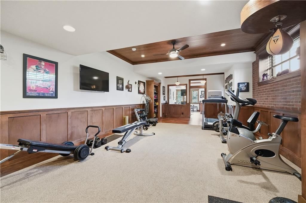 9162 COTTONWOOD CANYON Drive — photo 71