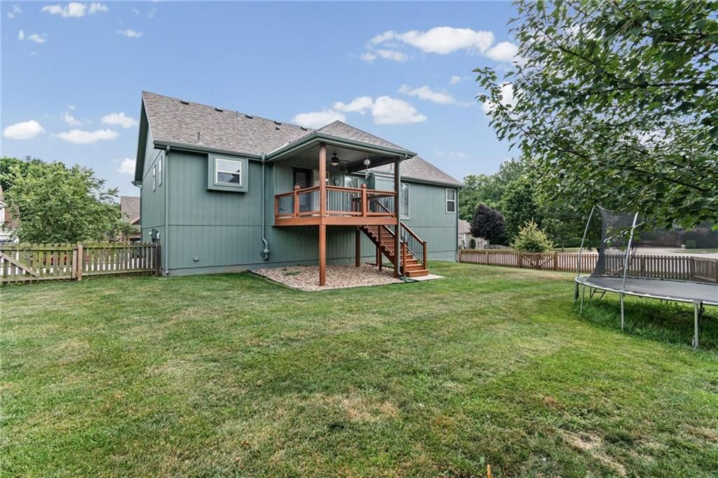 1913 White Tail Lane — photo 32