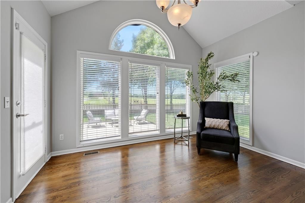 23525 W 74th Terrace — photo 13