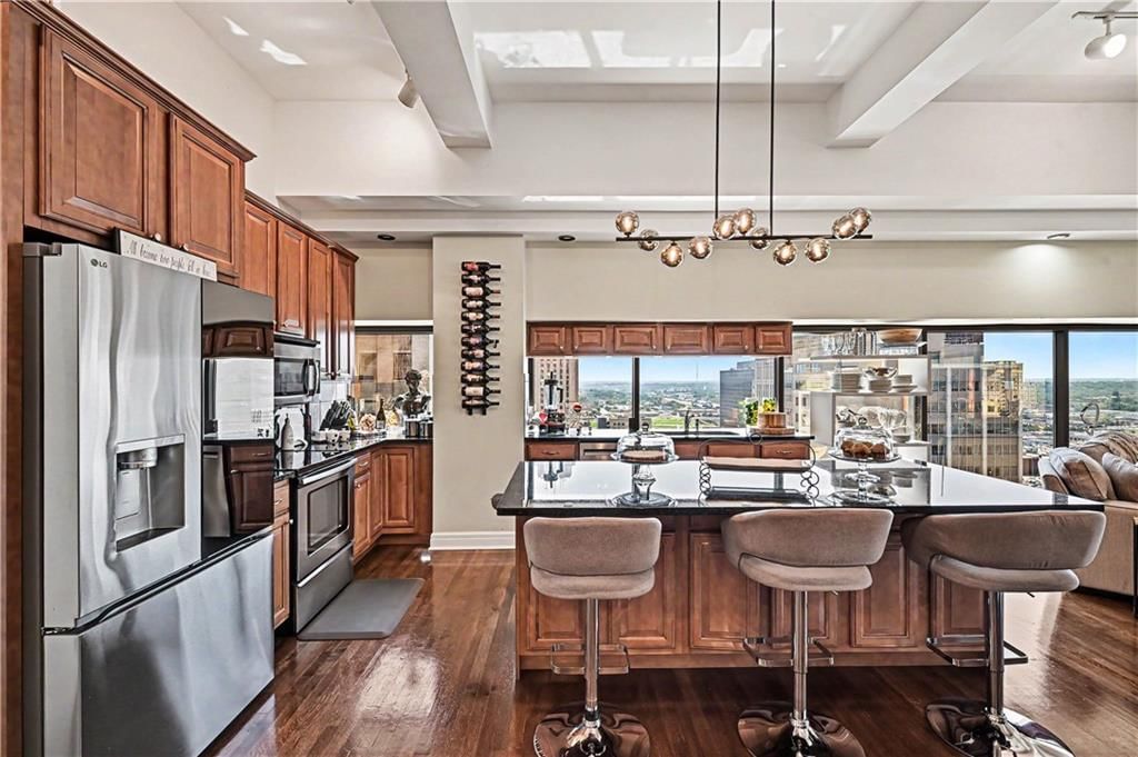 1101 Walnut Street — photo 13