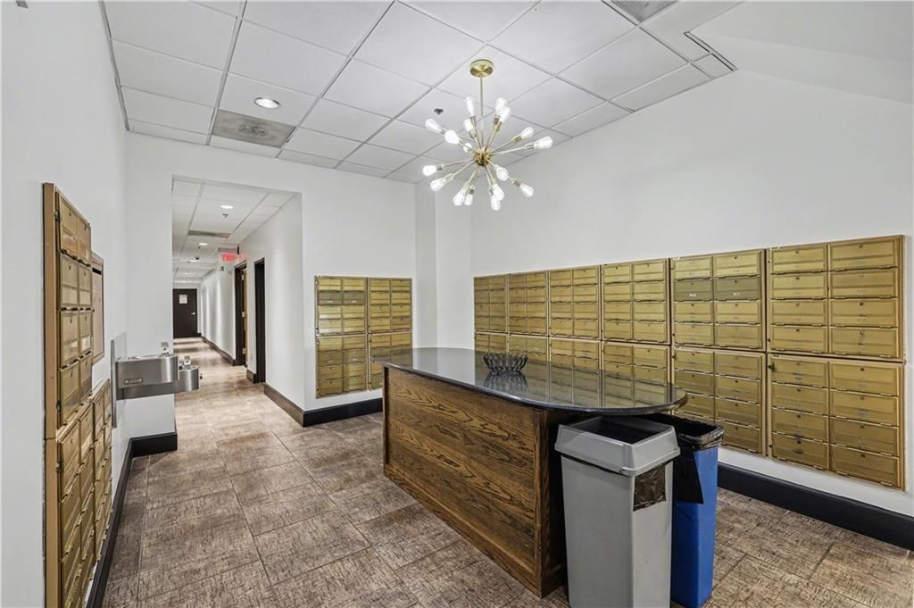 1101 Walnut Street — photo 40