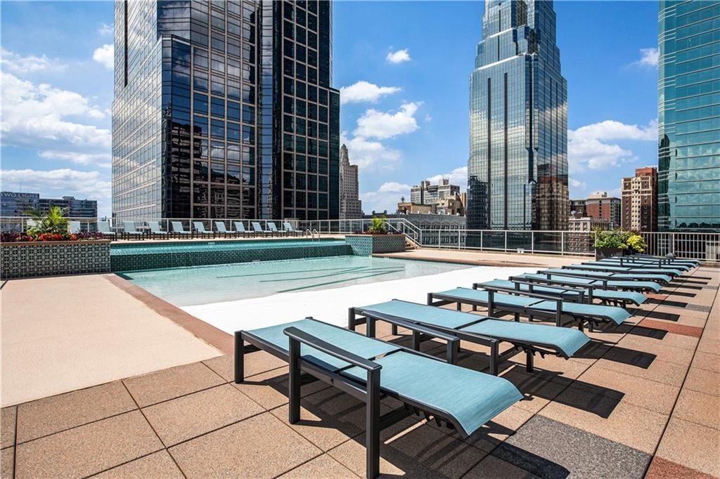 1101 Walnut Street — photo 47