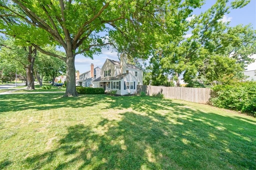 6557 Holmes Road — photo 3