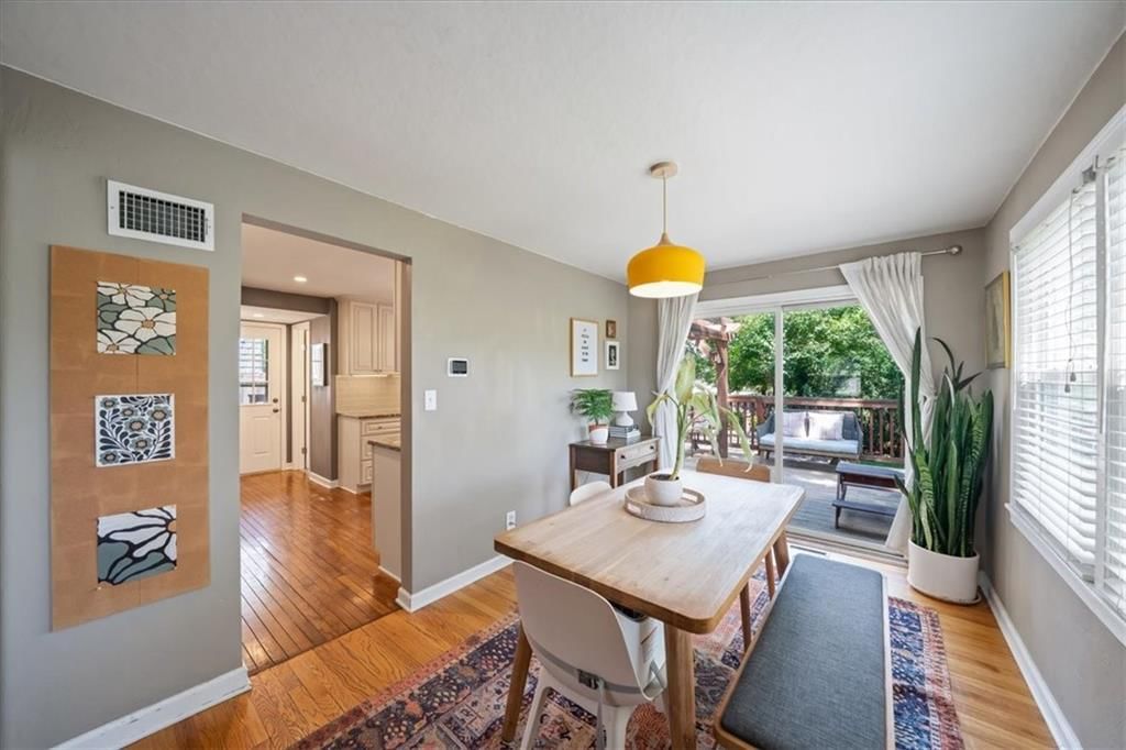 6557 Holmes Road — photo 10