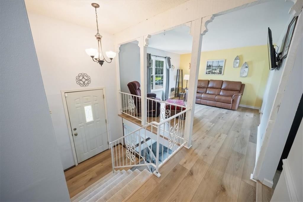14215 W 94th Terrace — photo 2
