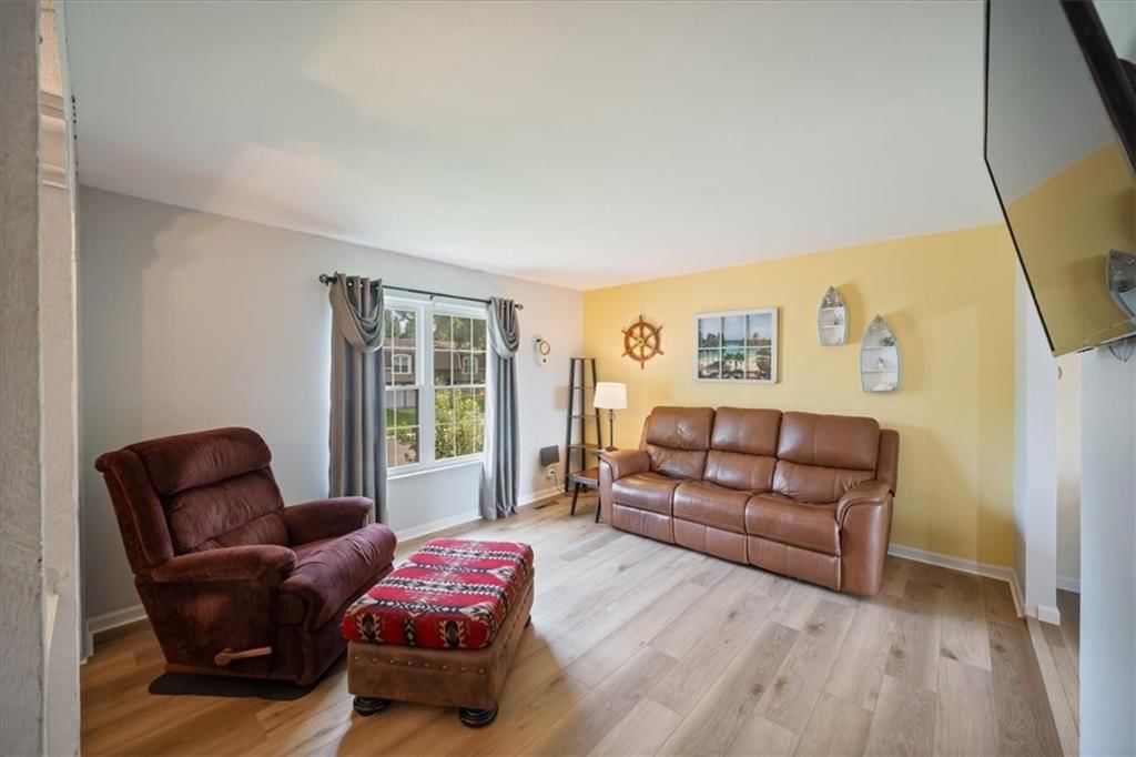 14215 W 94th Terrace — photo 4