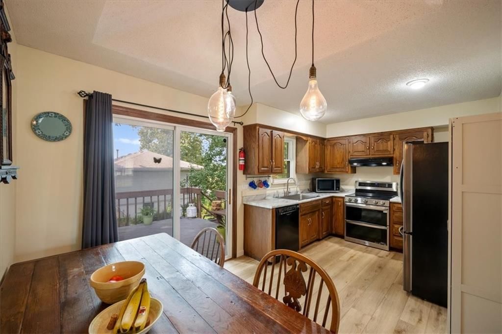 14215 W 94th Terrace — photo 10