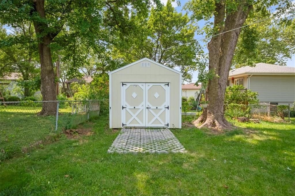 14215 W 94th Terrace — photo 30
