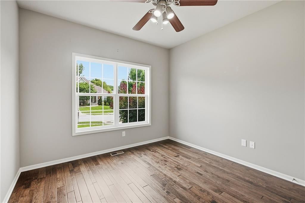 1821 E 128th Street — photo 29