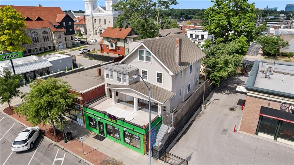 3912 Broadway Boulevard — photo 2